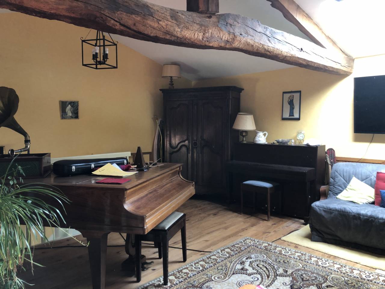 Propri&eacute;t&eacute; de 8,8 ha en Auvergne