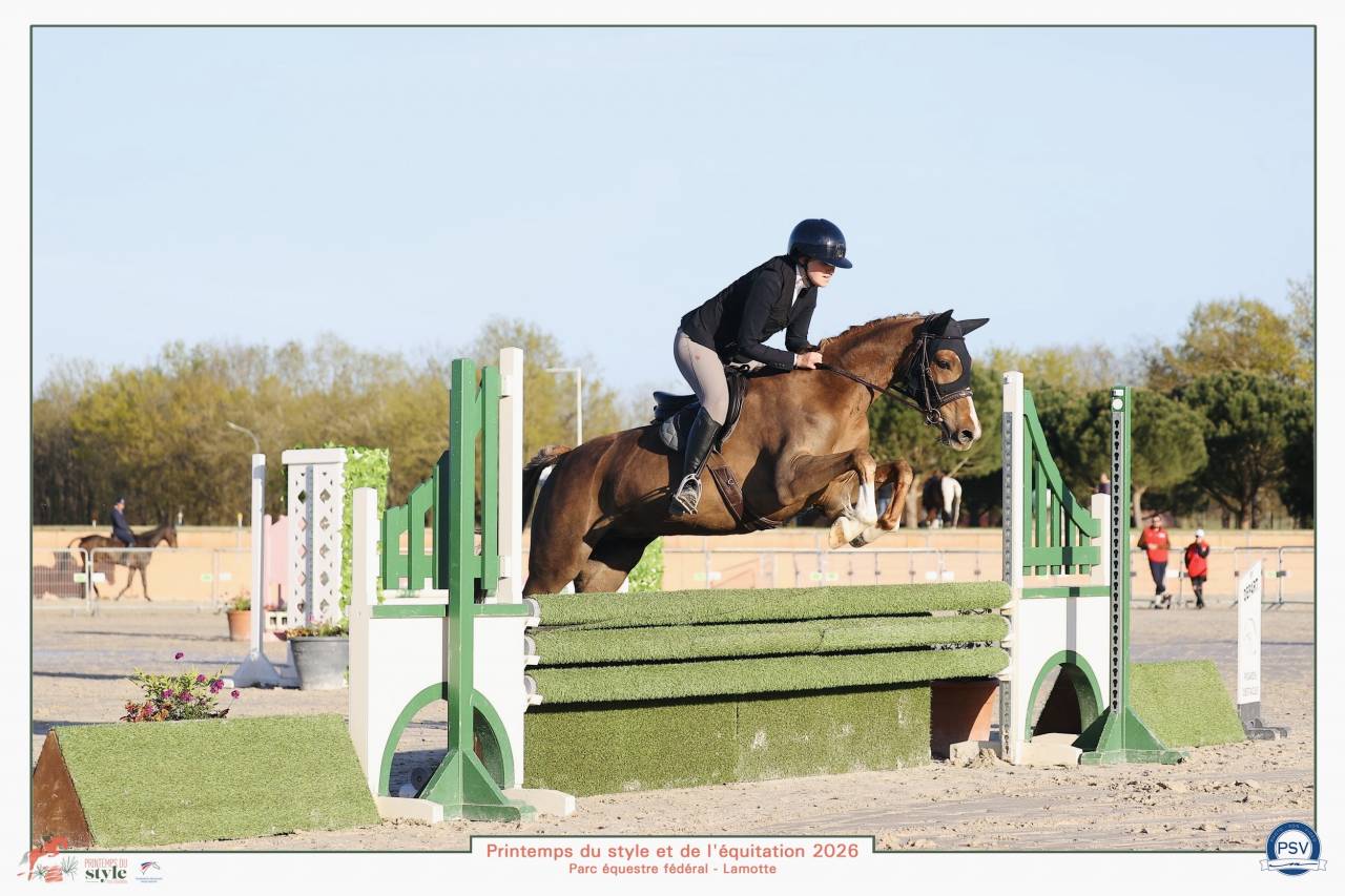 Tr&egrave;s chic PFS 5 ans, 1m47, 18/20 aux allures 