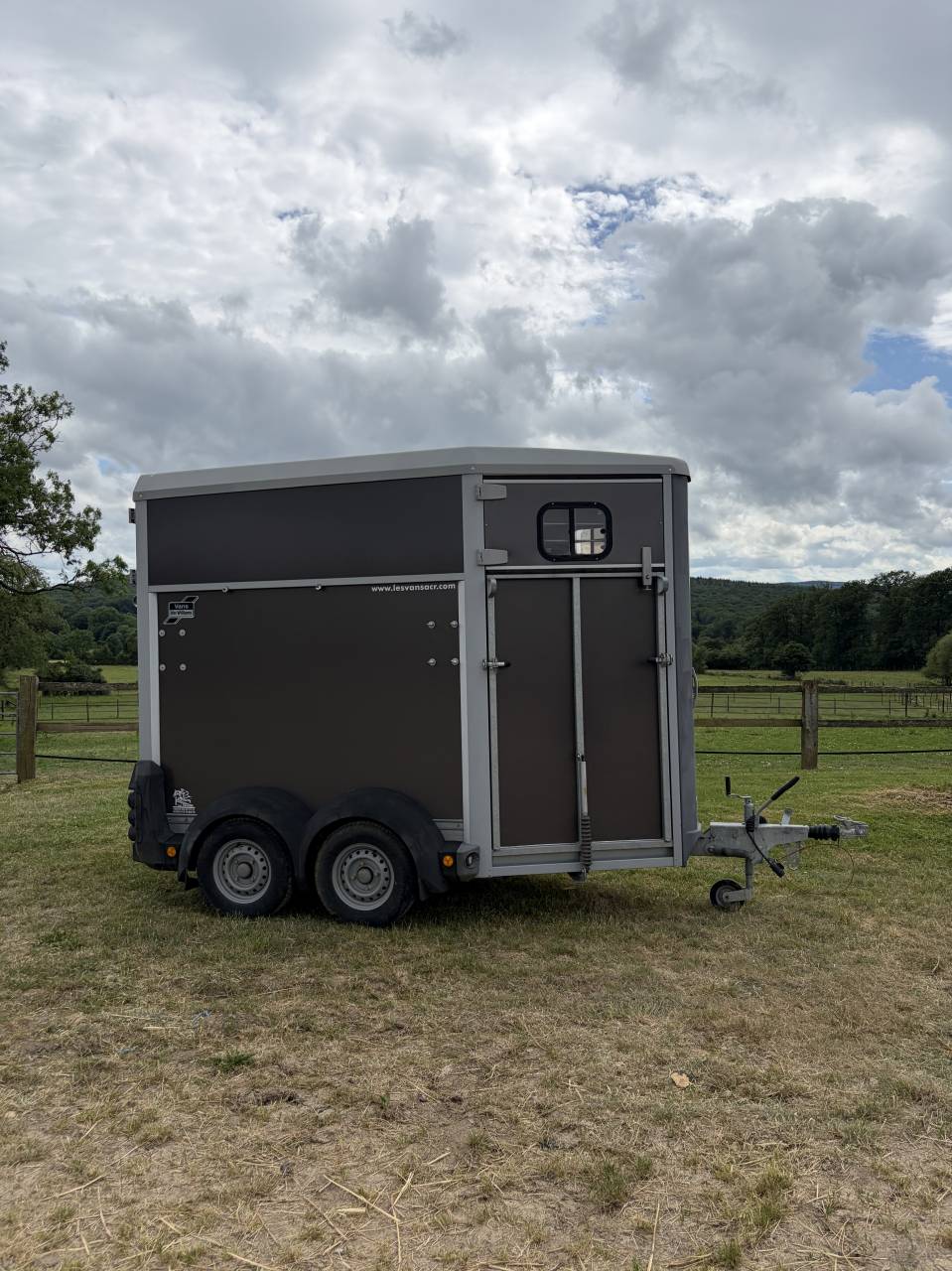 van Ifor Williams HB403 1,5 place chevaux de 2019