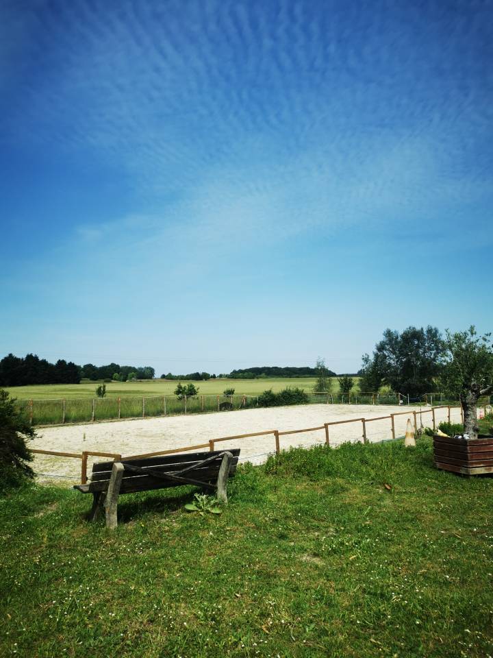 Maison pour chevaux - Quiers sur bezondes