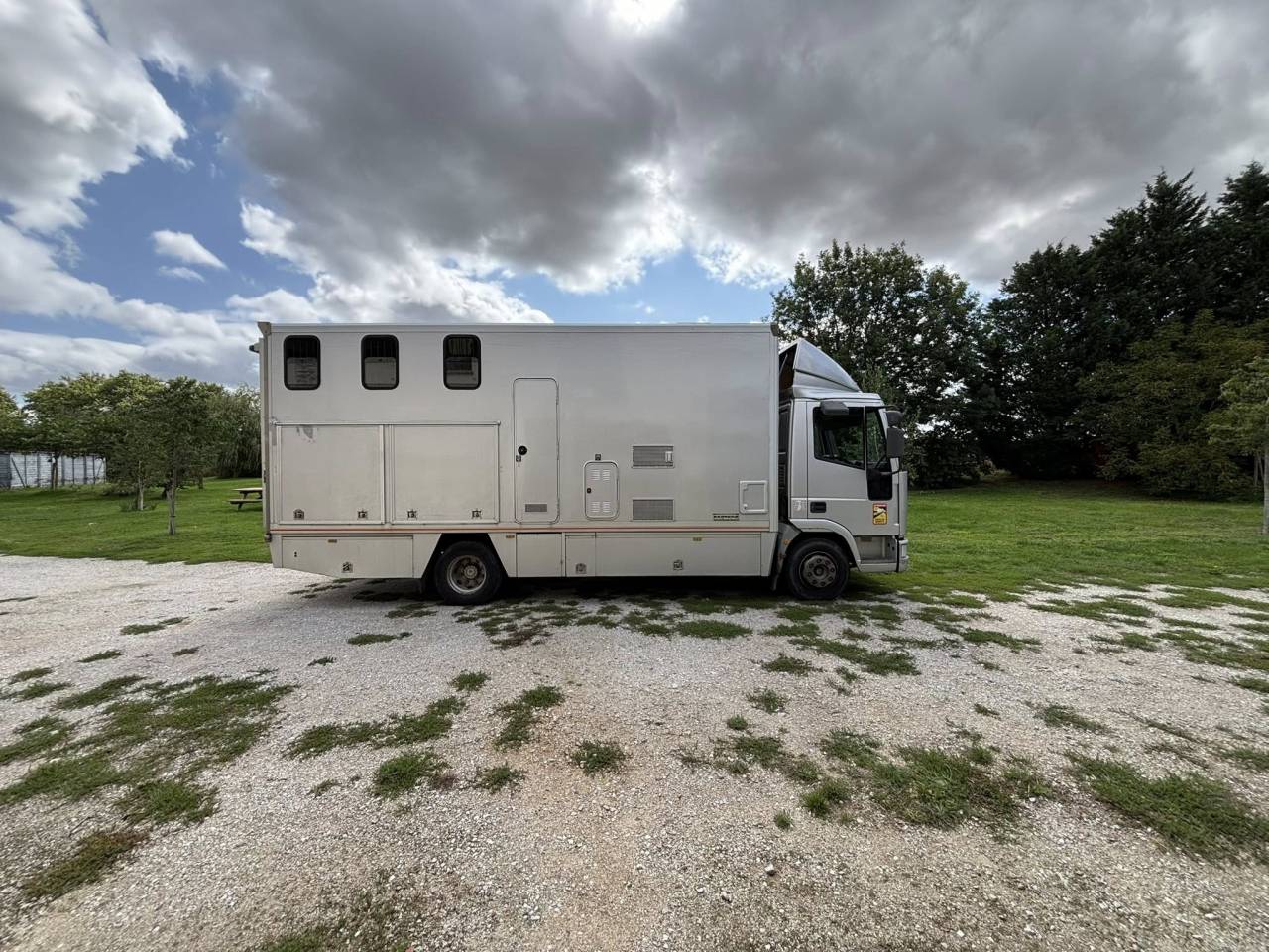 Camion 3 chevaux + home car