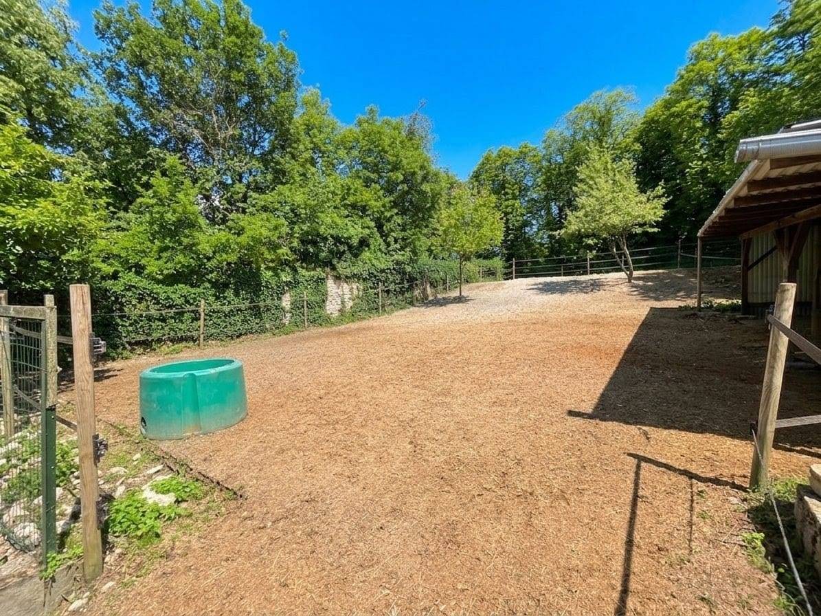 Propri&eacute;t&eacute; &eacute;questre avec maison en pierre - Essonne