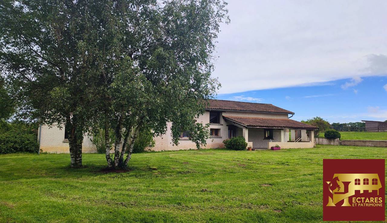 Propri&eacute;t&eacute; 21 hectares 2 habitations
