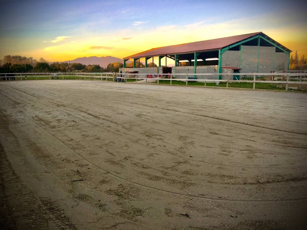 Propri&eacute;t&eacute; de charme avec &eacute;curie priv&eacute;e sur 2,2 hectares
