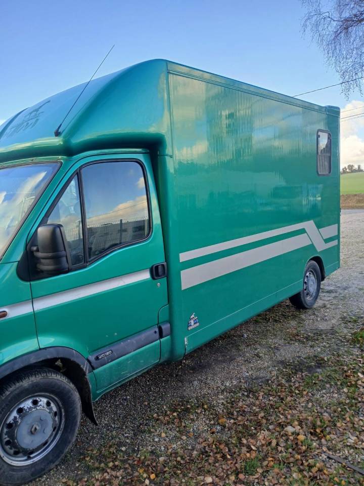master  2.5 dci  120 cv boite manuelle mtm