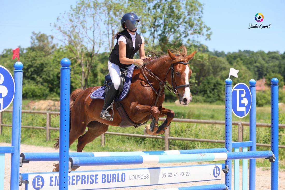 Ponette PFS Alezane 8 ans pour P&eacute;lite