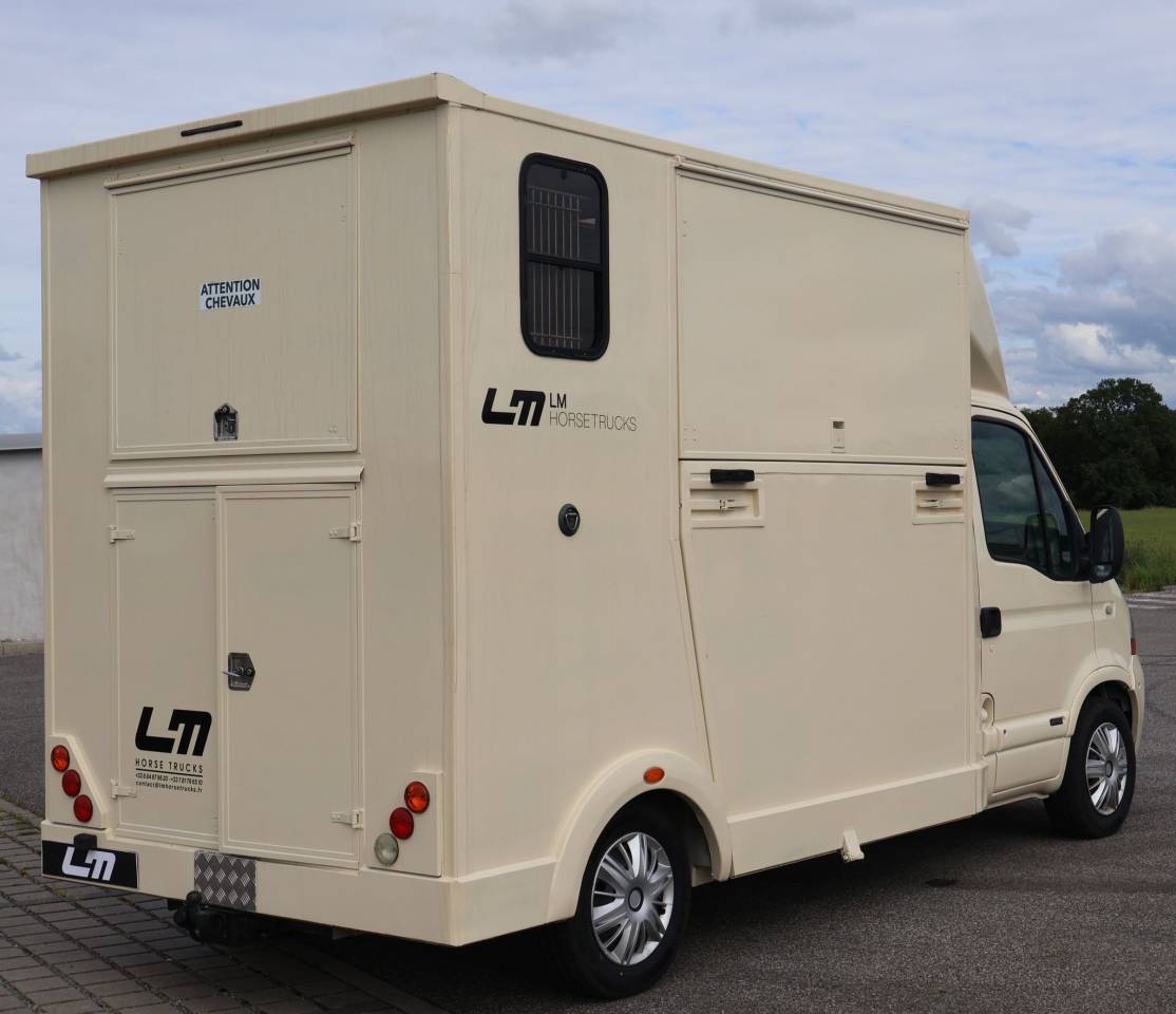 VL RENAULT MASTER 3 PLACES