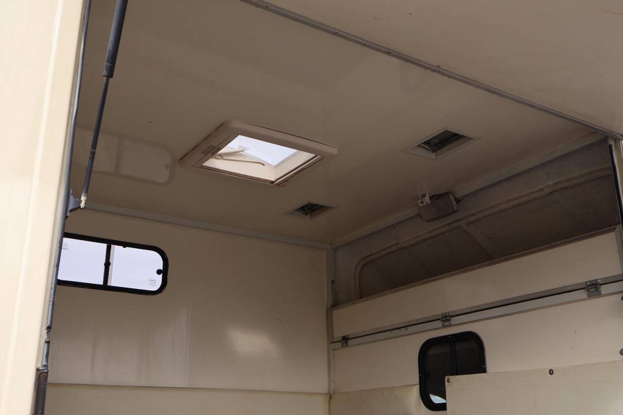 VL RENAULT MASTER 3 PLACES