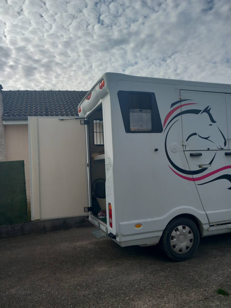 Master II caisse de 2017. 113000km. 30K TTC
