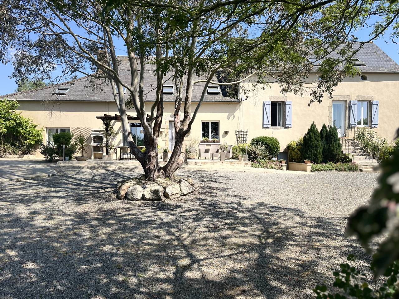 Proche Sill&egrave;-Le-Guillaume