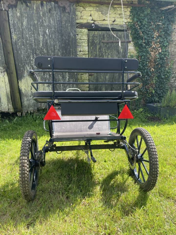 Voiture d'attelage