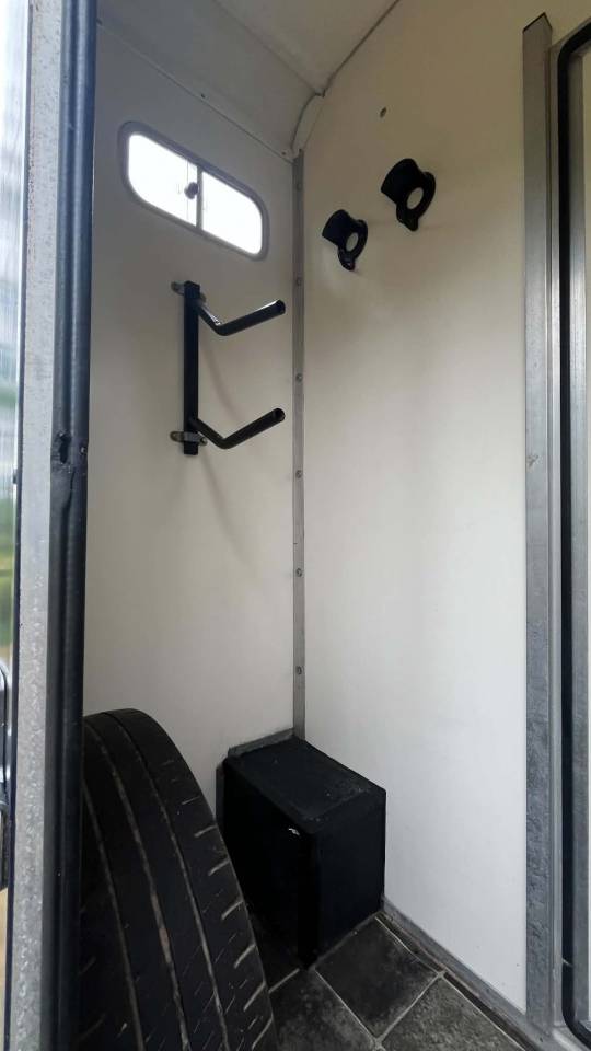 Camion chevaux 2 places &ndash; Peugeot Boxer 2.2 HDi  