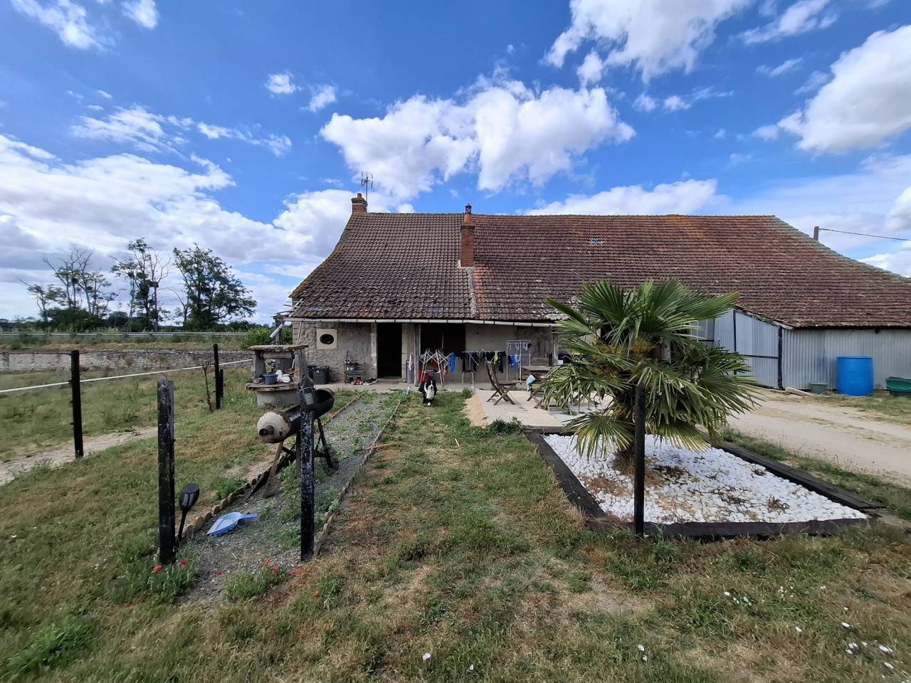 Propri&eacute;t&eacute; &eacute;questre de caract&egrave;re sur plus de 5 hectares  S