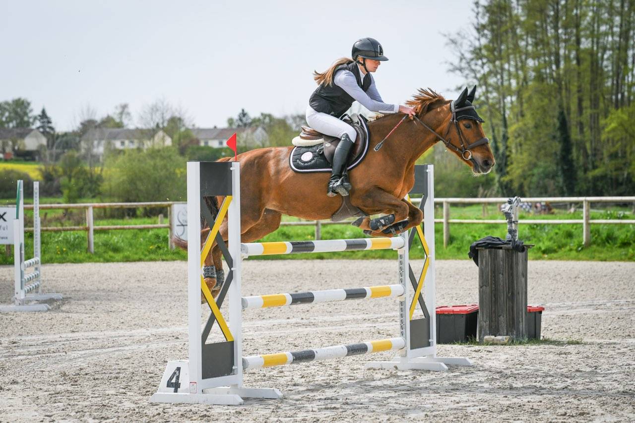 Ponette de sport D &agrave; louer.