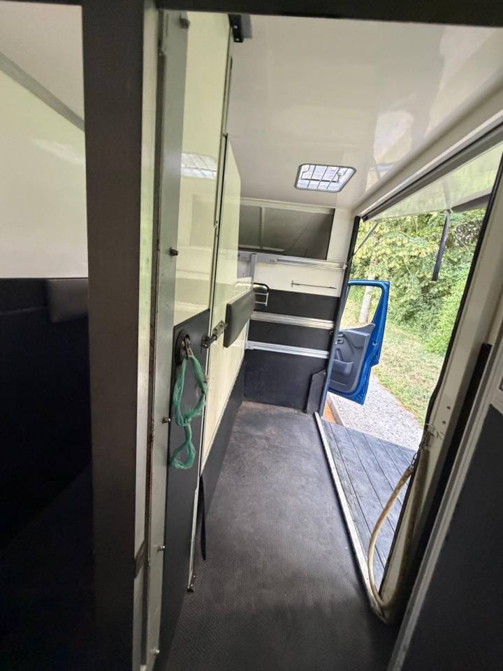 RENAULT MASTER - ACR - 2022 - 165CV - 62 000KM - STALLE