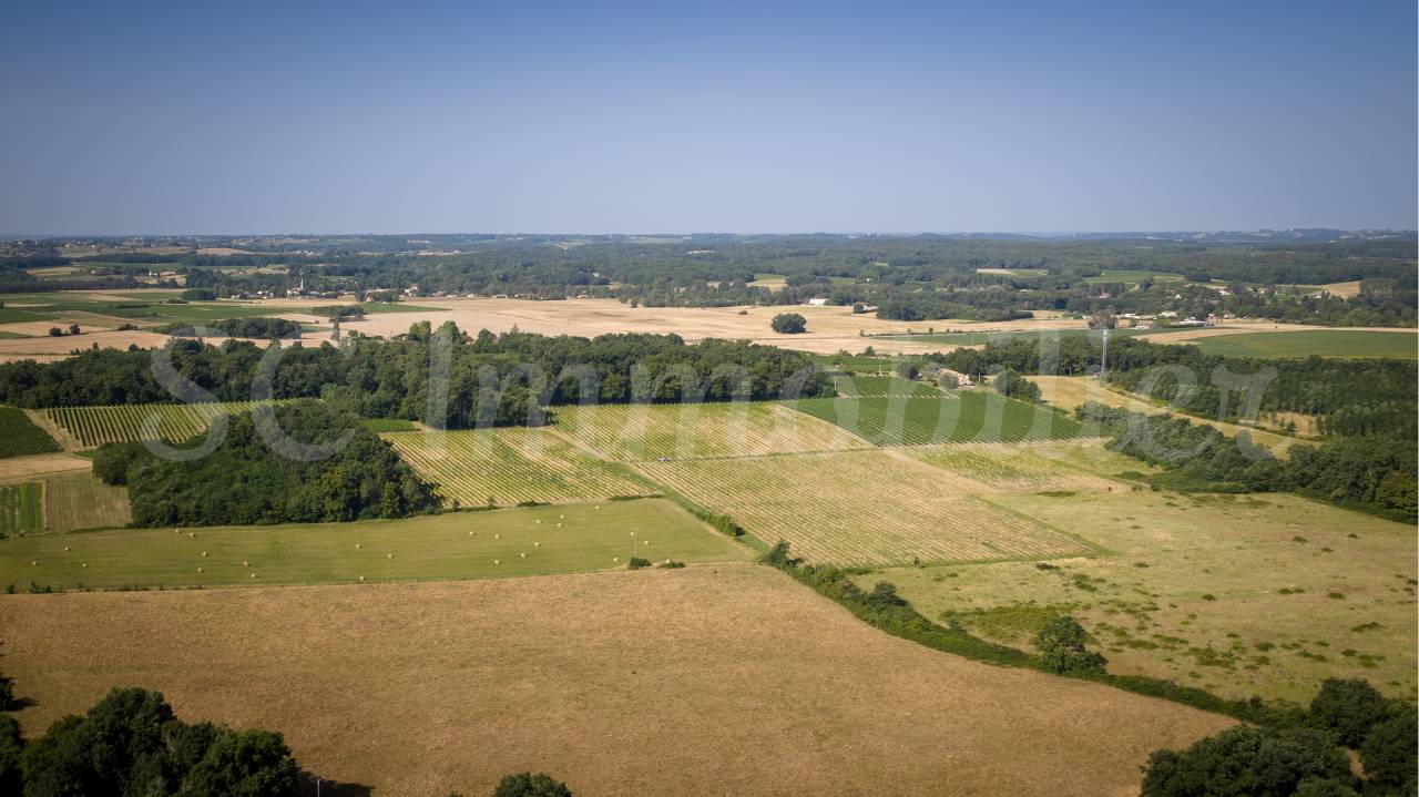 Propri&eacute;t&eacute; agricole sur 34 hectares