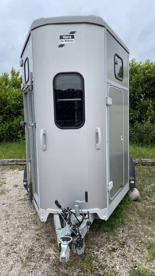  Van I For Williams HB506