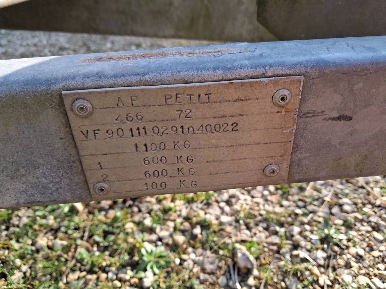 Van 1pl Ap Petit