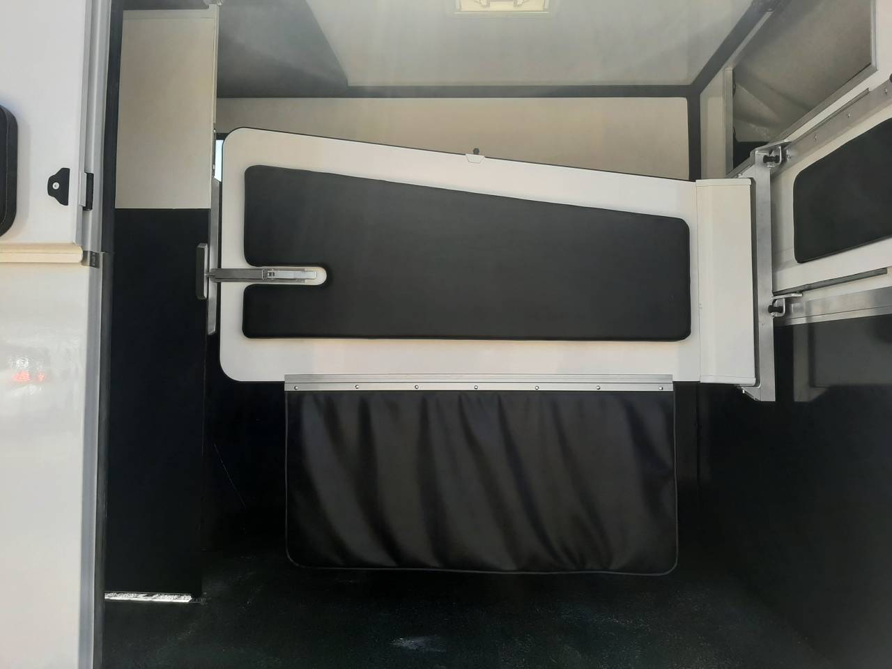Renault Master - stall 145 cv