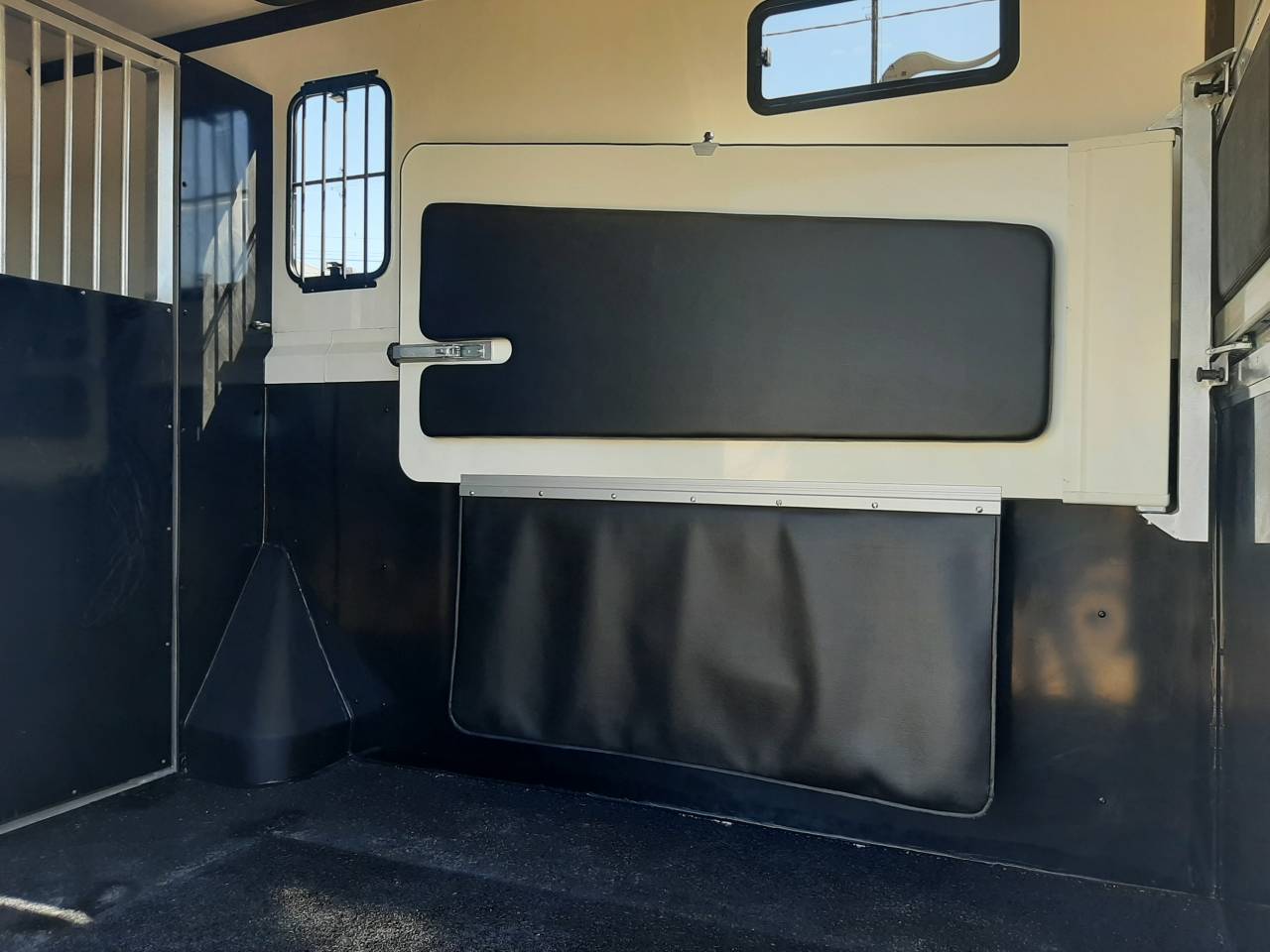 Renault Master - stall 145 cv