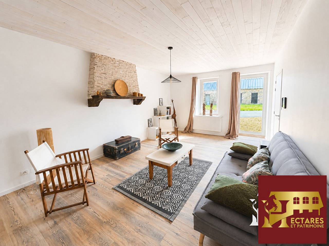 Maison enti&egrave;rement r&eacute;nov&eacute;e avec d&eacute;pendances ? 4 chambres ? Environnement campagn