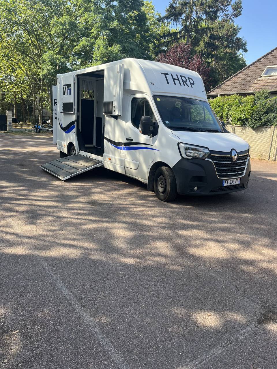 camion chevaux master renault mtm