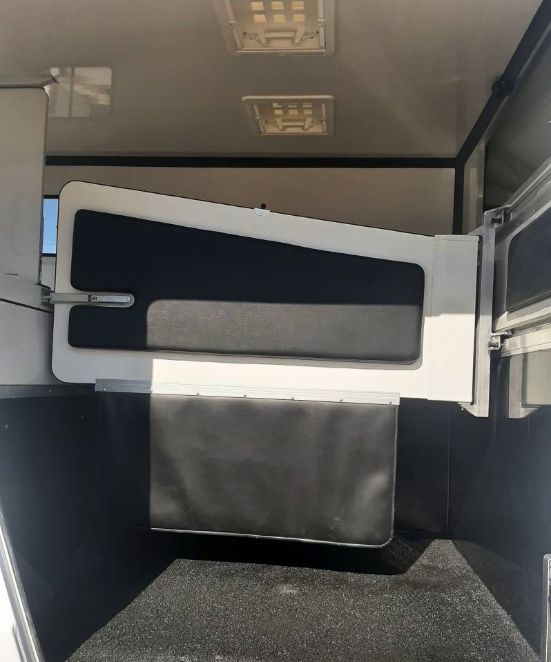 Renault Master transport chevaux