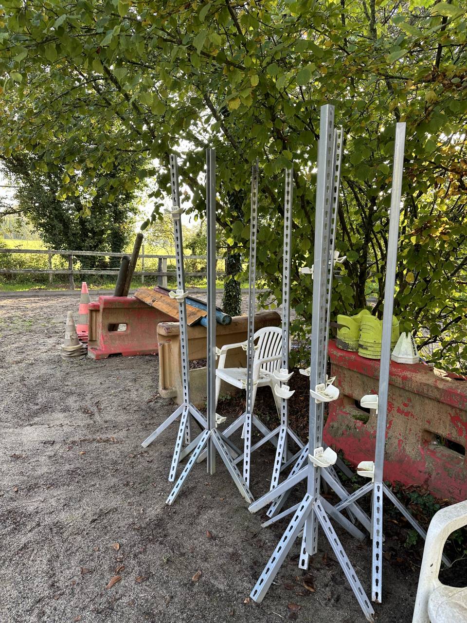 Pensions chevaux avec installations