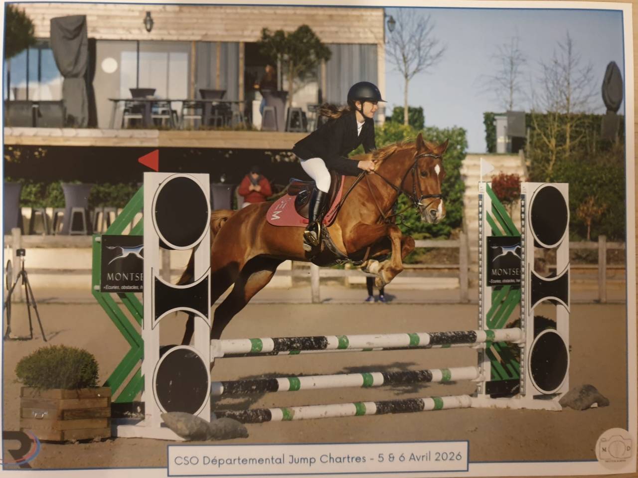 Magnifique ponette D de sport 