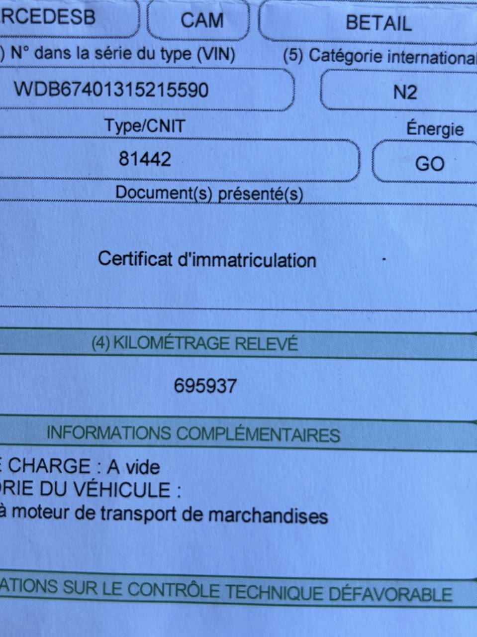 Vends CAMION Chevaux Mercedes 6 places