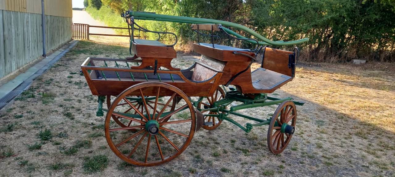A vendre Char a banc r&eacute;nov&eacute; 