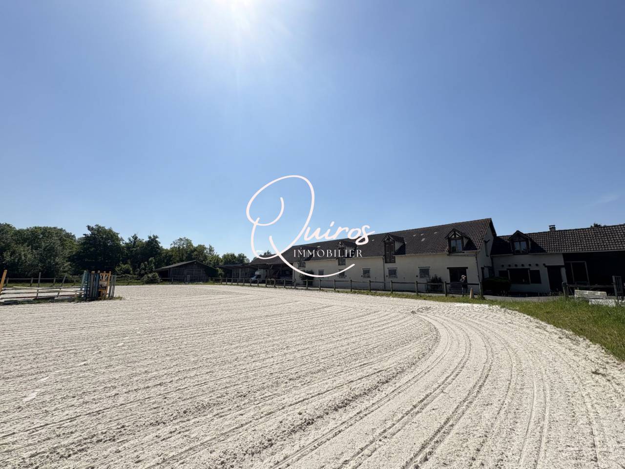 Propri&eacute;t&eacute; &eacute;questre - Fontainebleau - 6 hectares