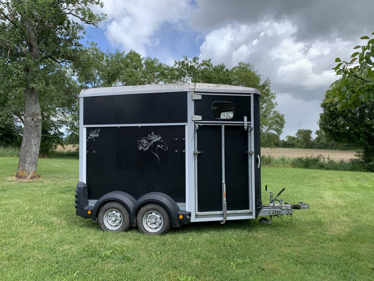 Van hb506 ifor williams 2 places 