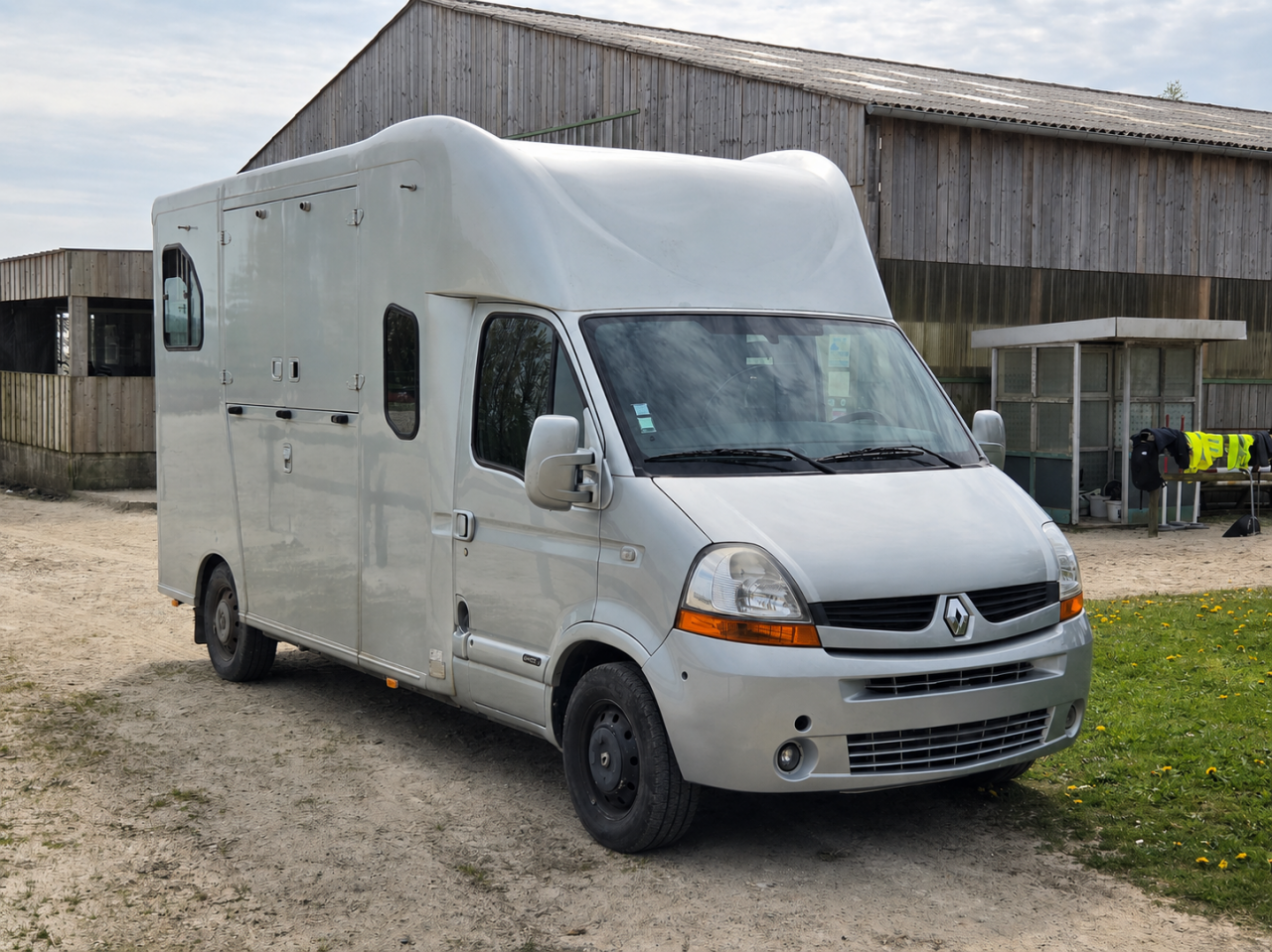 VL Renault Master Theault 