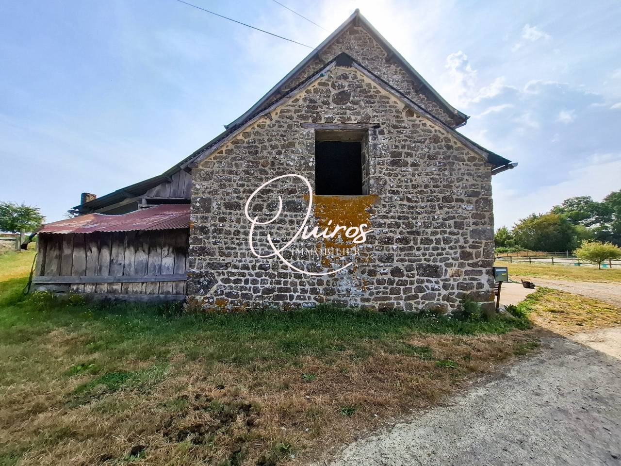 Propri&eacute;t&eacute; rural - 2,8 Hectares - Bagnoles-de-l'Orne