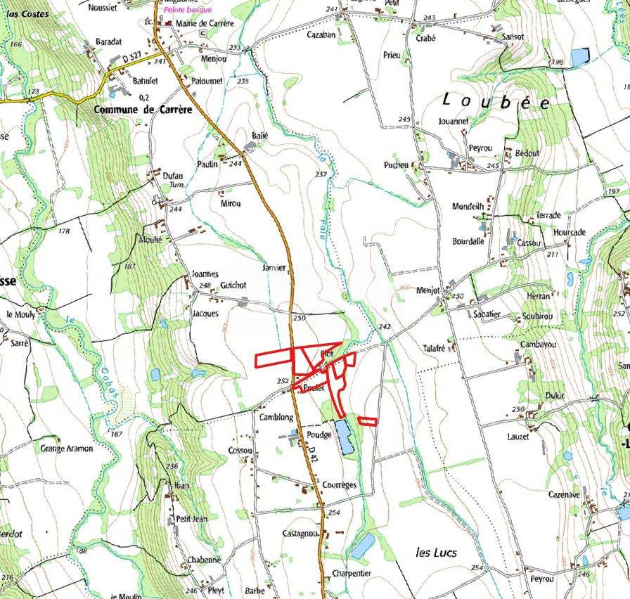 Propri&eacute;t&eacute; d'un seul tenant d'environ 10 ha