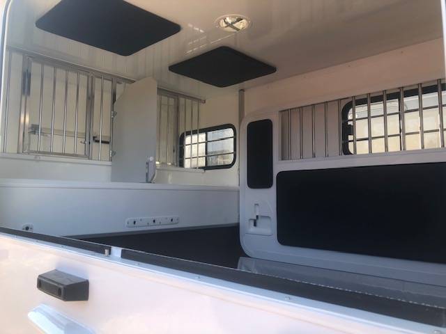 master 170cv/cab 5 pl/ 38000kms/2023/61500ht