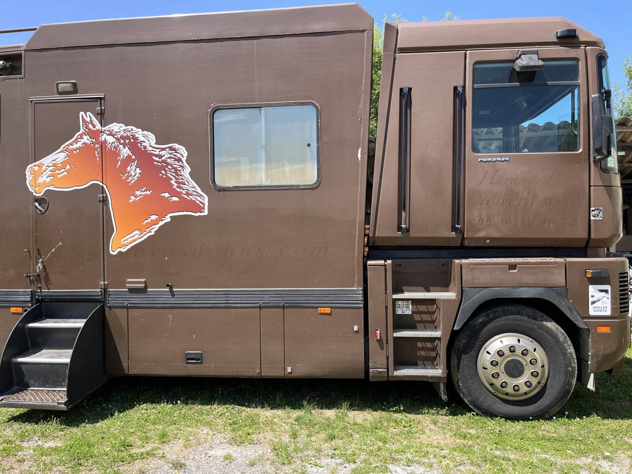 Camion 8 places chardron