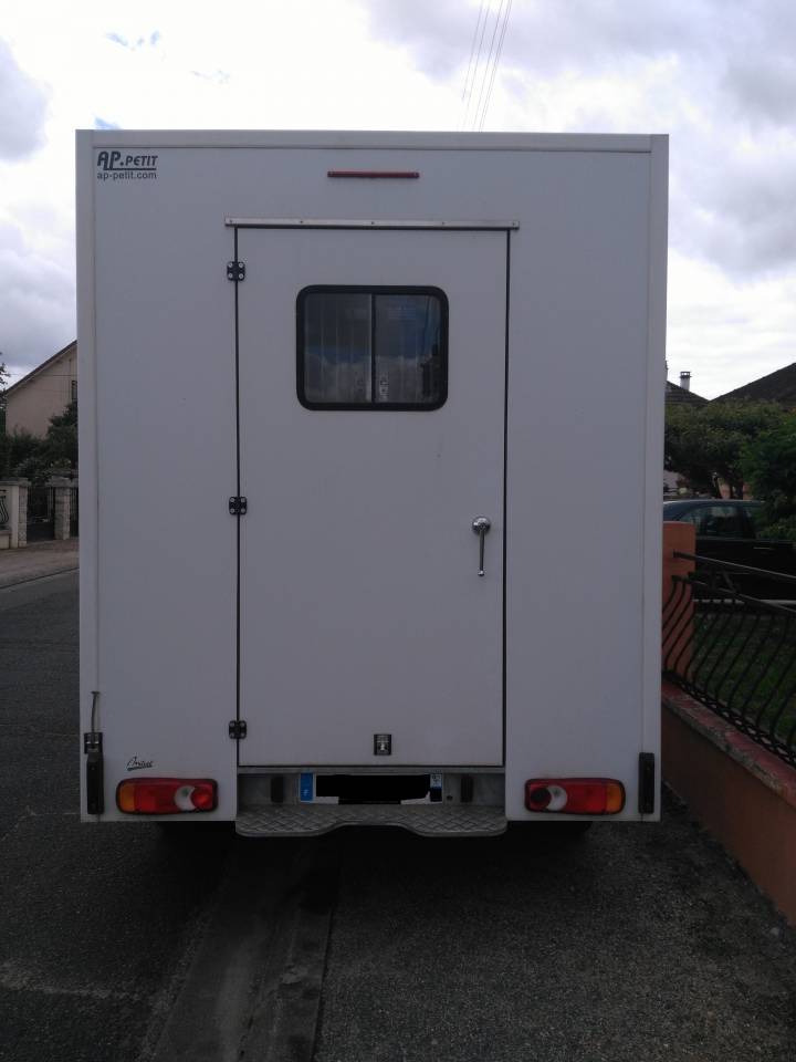 Camion vl Master IV de 2021 version stalles AP Petit