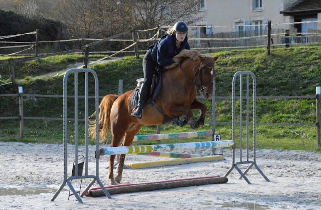 PONETTE 7 ANS  1.40