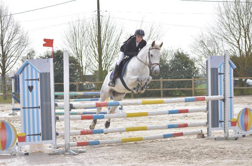 A vendre ponette d'enfant