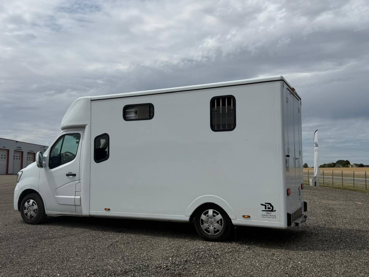 RENAULT MASTER TBST STALLE 5