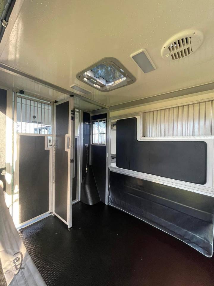 Camion STX Renault Master