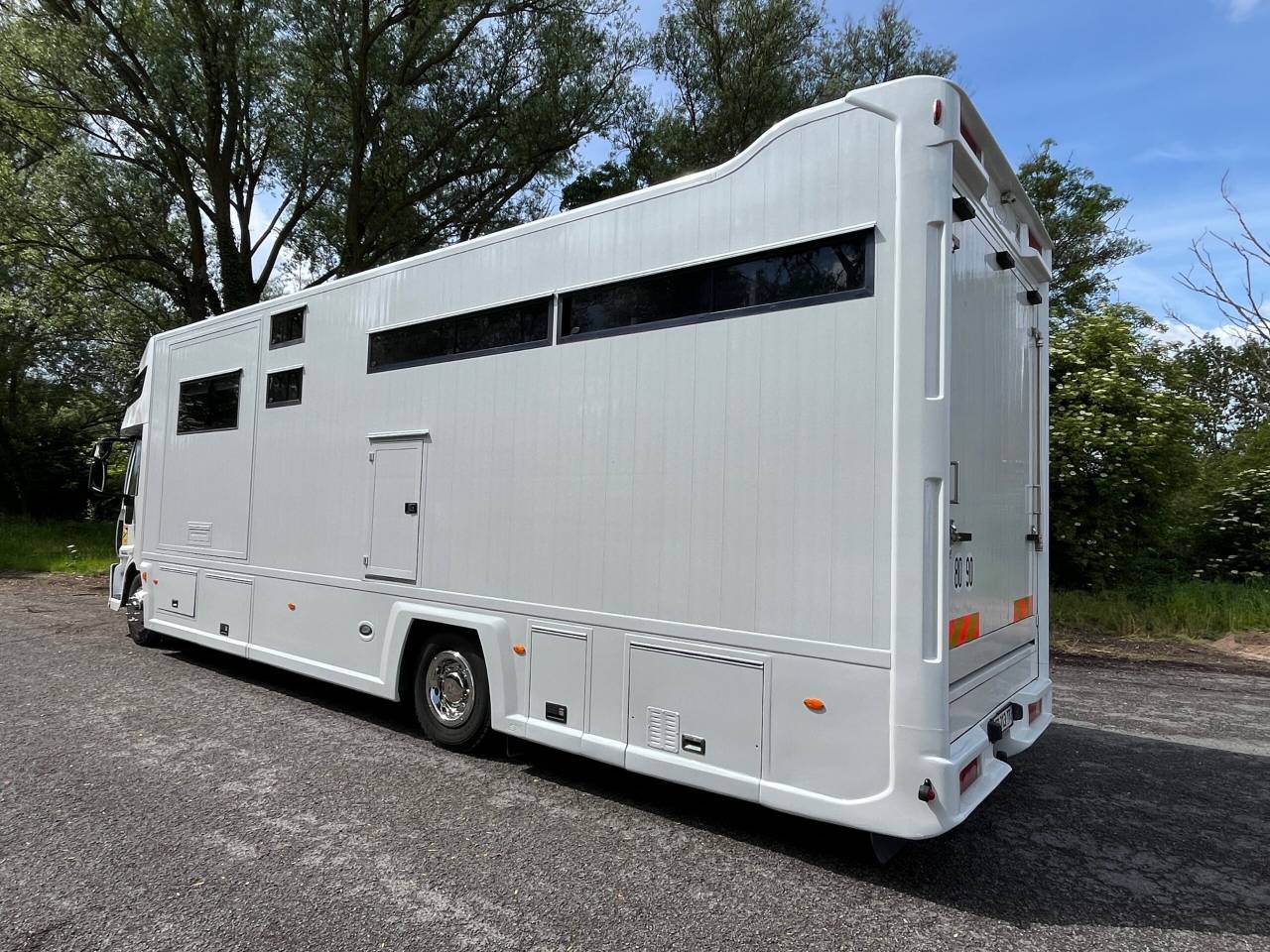 IVECO EUROCARGO 160E28 STX POP OUT