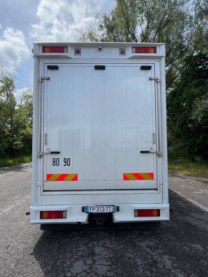 IVECO EUROCARGO 160E28 STX POP OUT