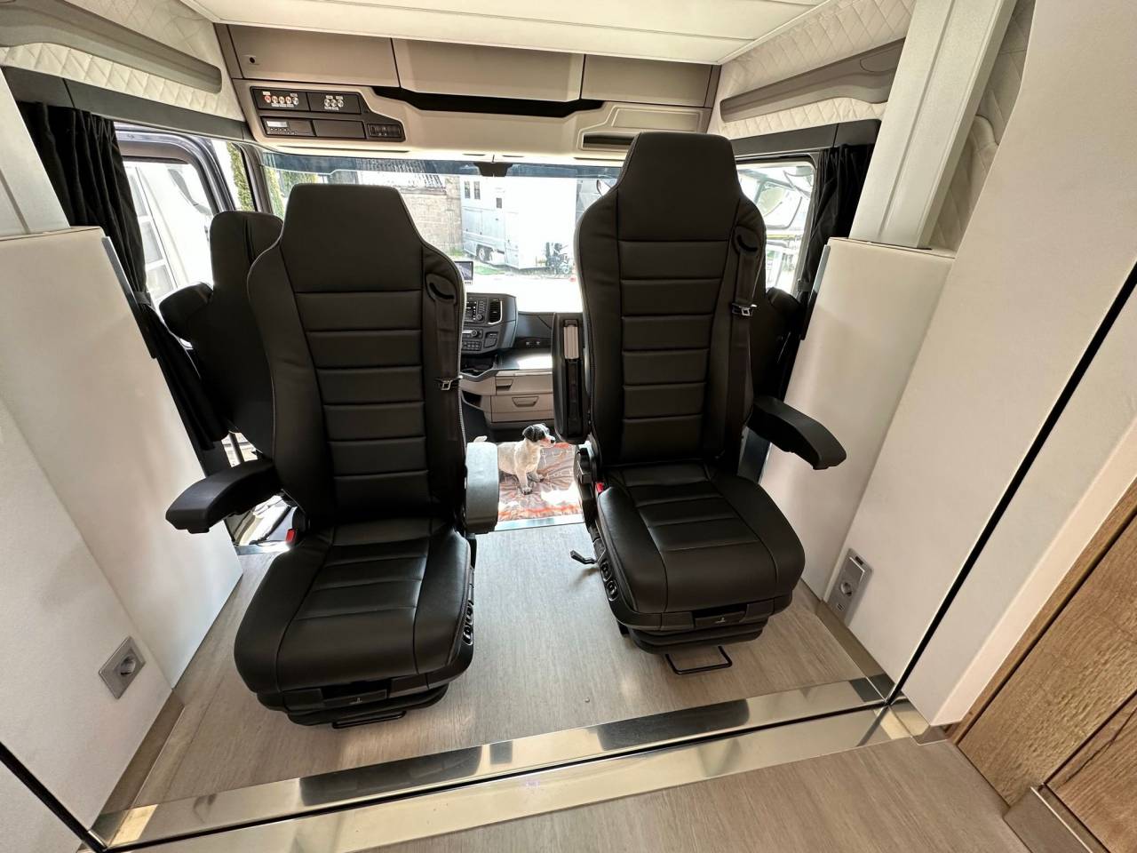 SCANIA S450 HTI PROFESSIONAL DOUBLE POP OUT & POP UP