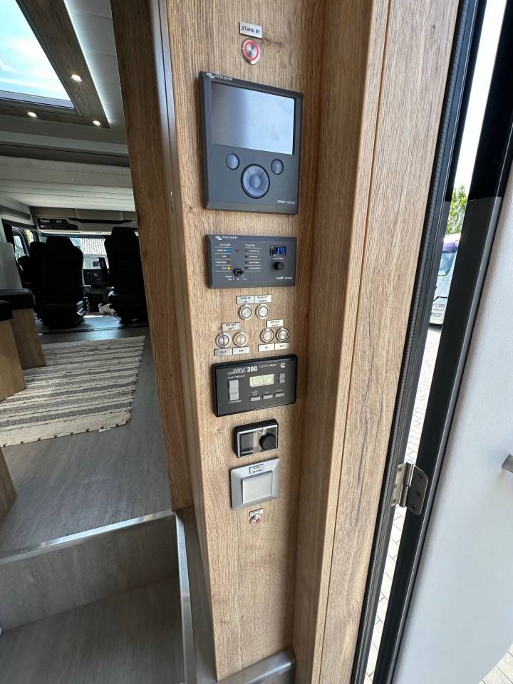 SCANIA S450 HTI PROFESSIONAL DOUBLE POP OUT & POP UP