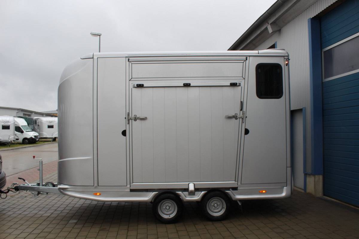 REMORQUE ANKA 2 CHEVAUX STALLION DOUBLE PONT & SELLERIE