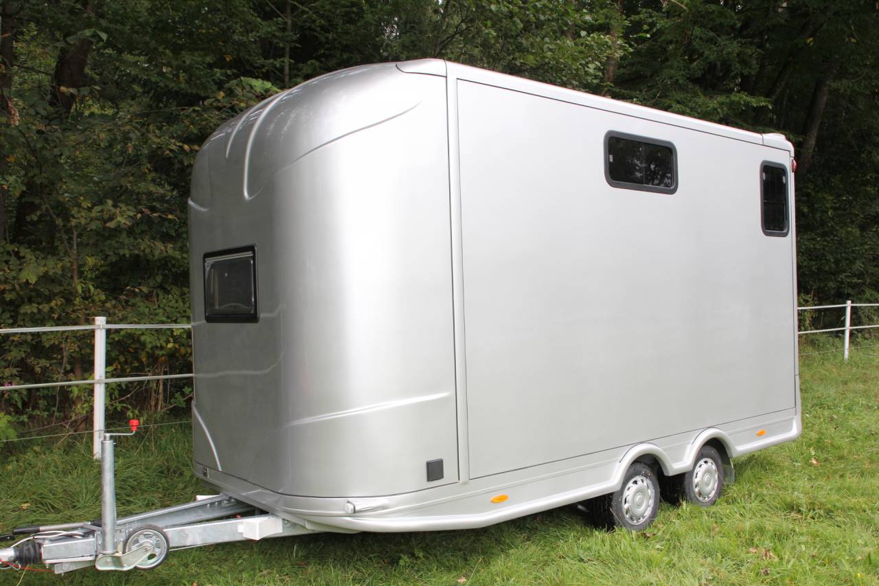 REMORQUE ANKA 2 CHEVAUX + HOME CAR & SELLERIE