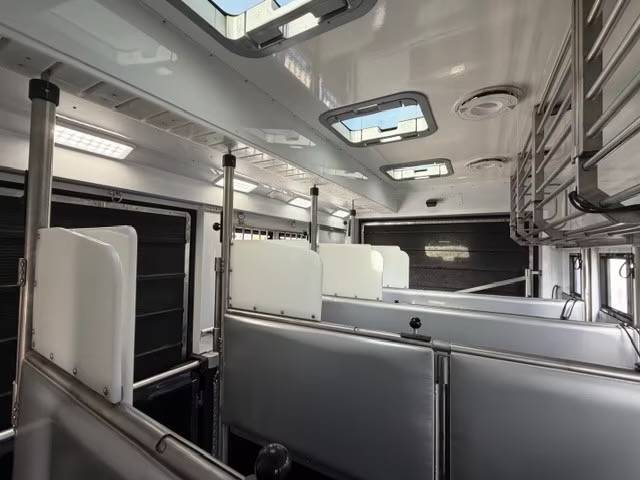 MERCEDES-BENZ ACTROS 2651 KR EXCLUSIV POP OUT & PUSH UP